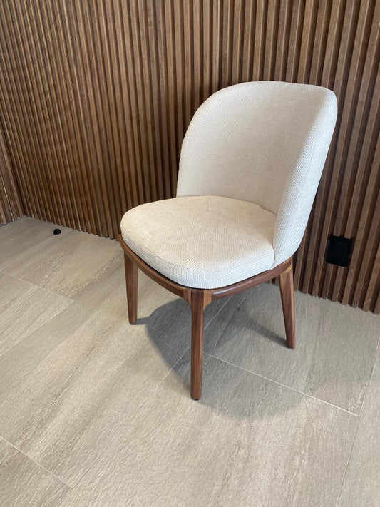 Silla para Comedor Modelo Luna – Diseño Moderno y Personalizable | Mublia Home