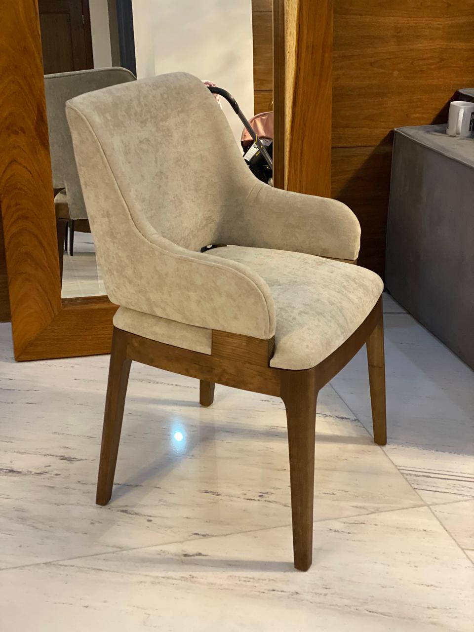 Silla para Comedor Modelo Debora – Diseño Moderno y Personalizable | Mublia Home