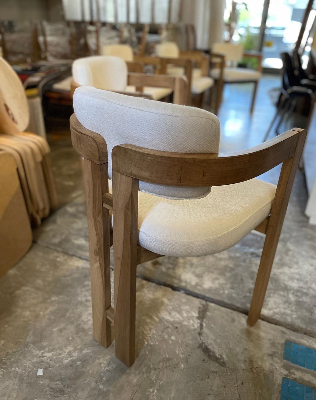 Silla para Comedor Modelo Regina – Diseño Moderno y Personalizable | Mublia Home