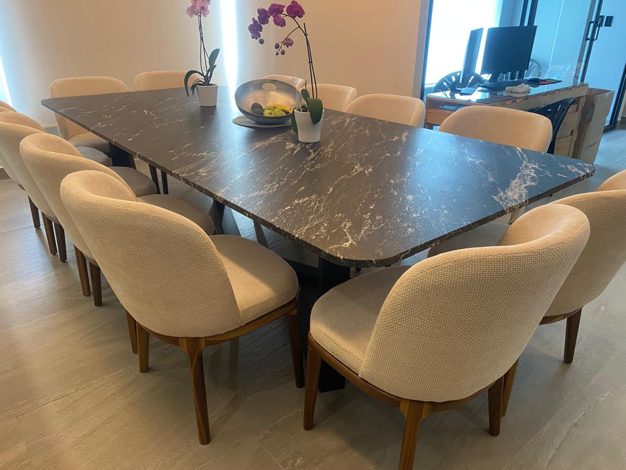 Silla para Comedor Modelo Luna – Diseño Moderno y Personalizable | Mublia Home