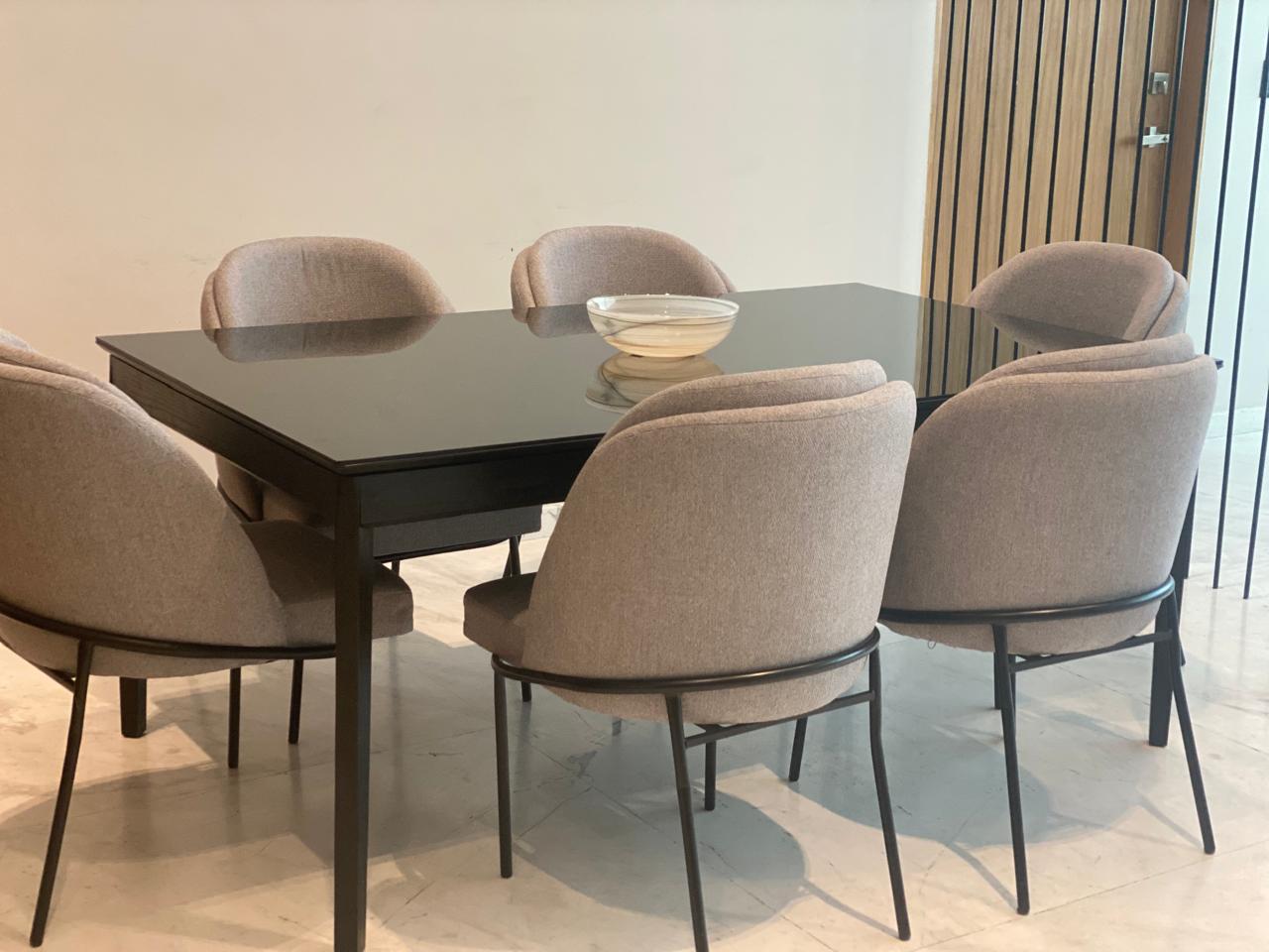 Silla para Comedor Modelo Emma – Diseño Moderno y Personalizable | Mublia Home
