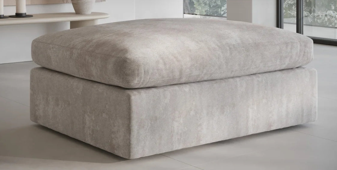 Taburete otomano modelo Desire