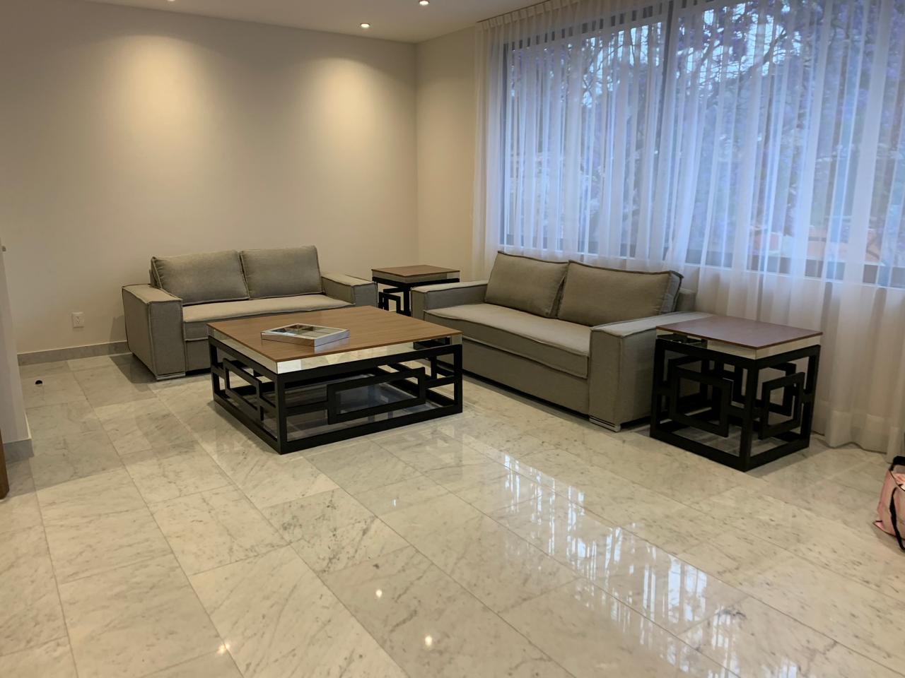 Sofa Modelo Lia | Mublia Home