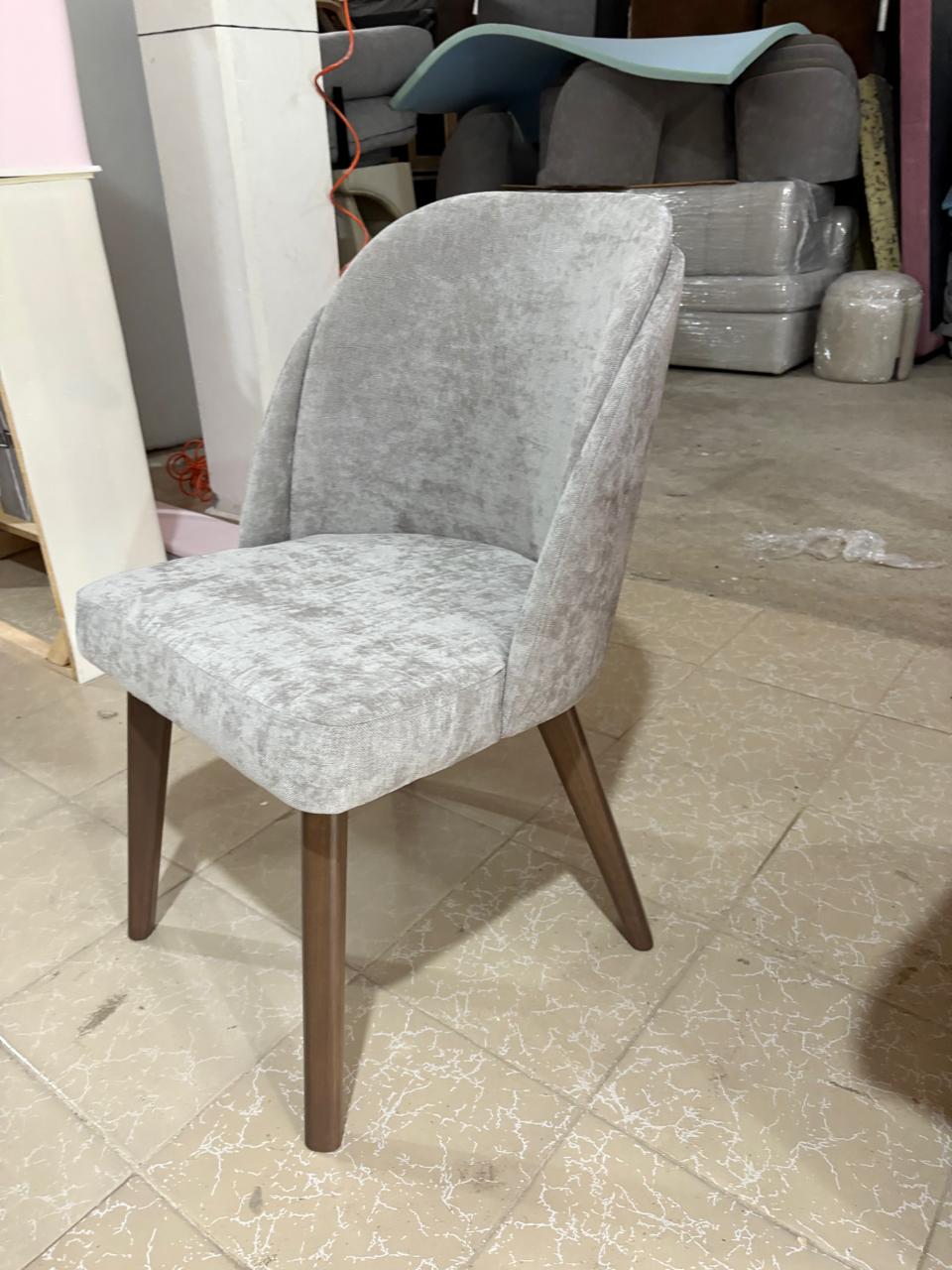 Silla para Comedor Modelo Daniela – Diseño Moderno y Personalizable | Mublia Home